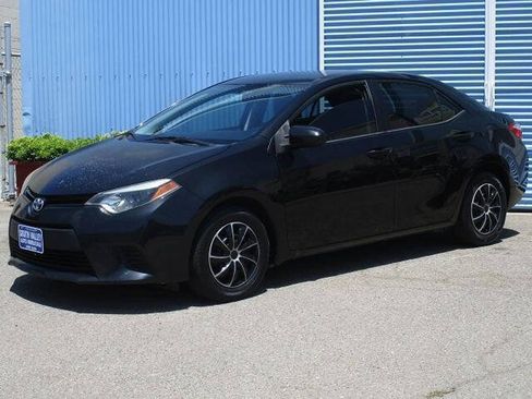 Used 2014 Toyota Corolla L FWD image 2