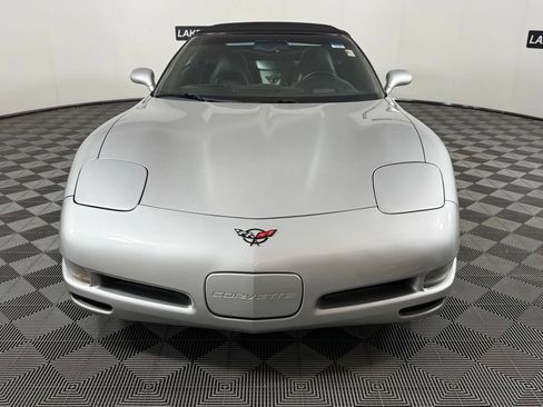 Used 2002 Chevrolet Corvette Convertible w/ Preferred Equipment Group2 RWD image 9