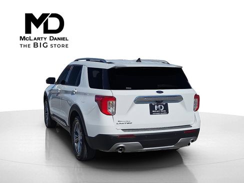 Used 2021 Ford Explorer Limited w/ Equipment Group 301A image 4