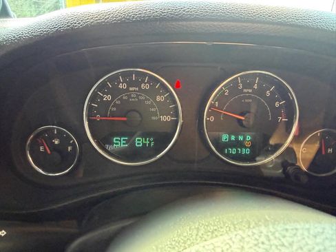 Used 2012 Jeep Wrangler Unlimited Sahara w/ Connectivity Group image 20