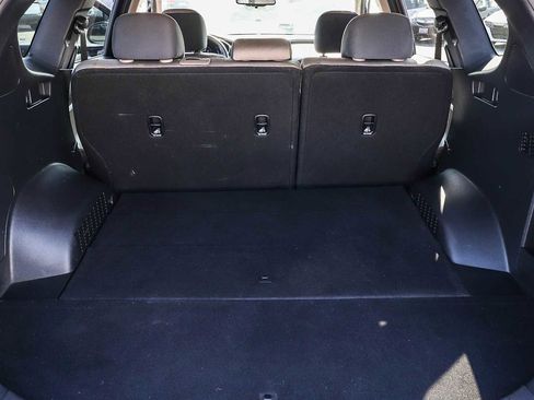 Used 2020 Hyundai Santa Fe SEL image 12