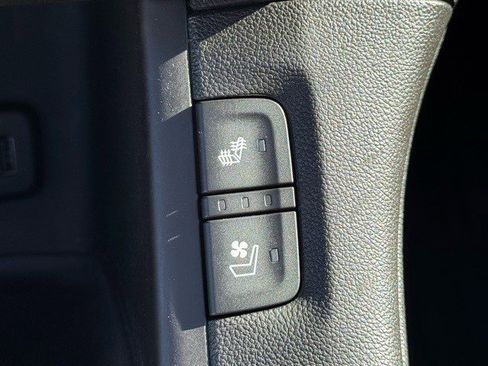 Used 2017 GMC Acadia Denali w/ Technology Package image 27