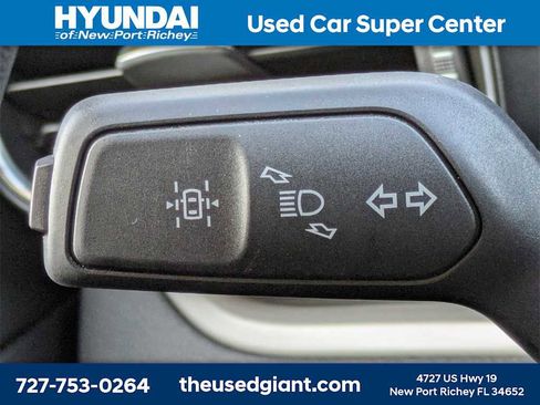 Used 2023 Ford Explorer XLT w/ Equipment Group 202A image 41