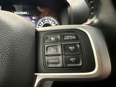 Used 2022 RAM 2500 Tradesman w/ Safety Group AWD/4WD image 19