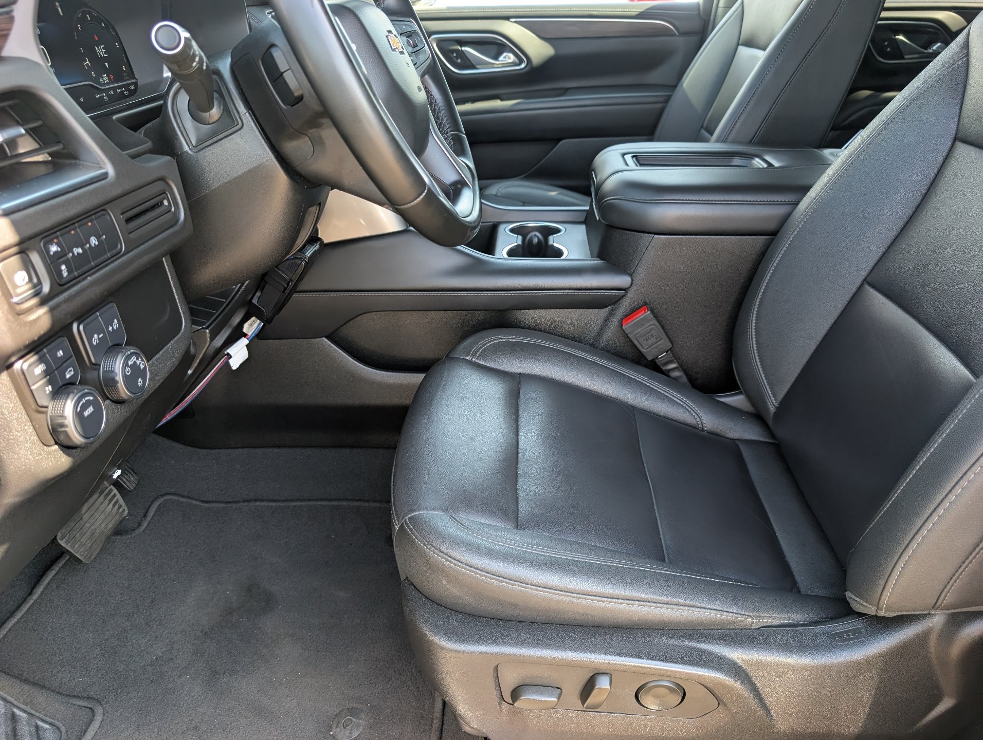 Certified 2024 Chevrolet Tahoe LT AWD/4WD image 18