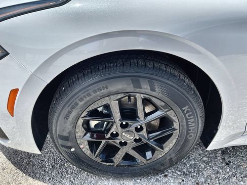 New 2026 Kia K5 LXS FWD image 10