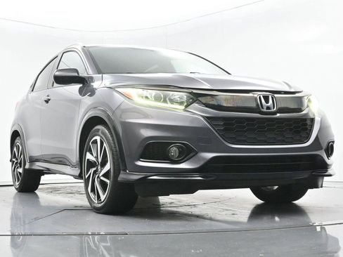 Used 2019 Honda HR-V Sport image 39
