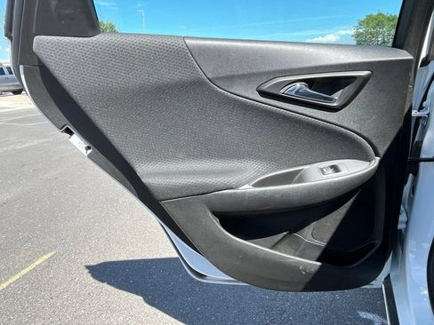 Used 2024 Chevrolet Malibu LS FWD image 21
