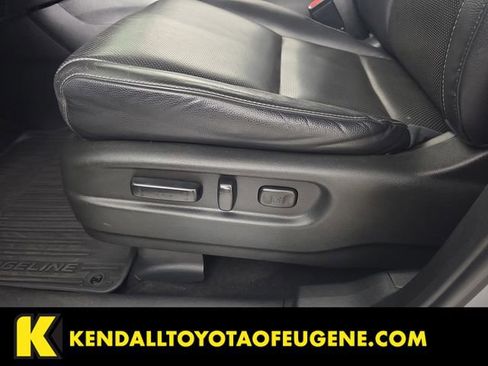 Used 2017 Honda Ridgeline RTL-E image 21