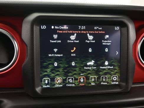 Used 2022 Jeep Wrangler Unlimited Rubicon w/ LED Lighting Group AWD/4WD image 35