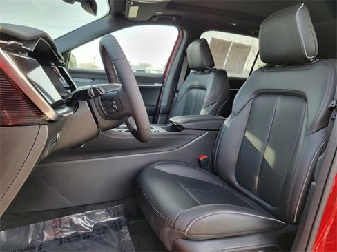 Used 2025 Jeep Wagoneer S Limited image 20