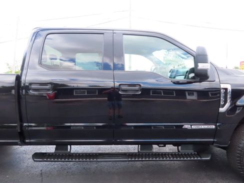 Used 2021 Ford F250 XLT AWD/4WD image 23