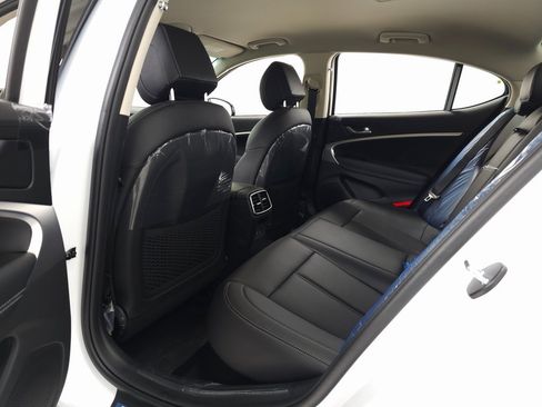 New 2026 Genesis G70 2.5T image 24