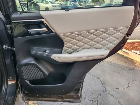 Used 2024 Mitsubishi Outlander SEL image 21