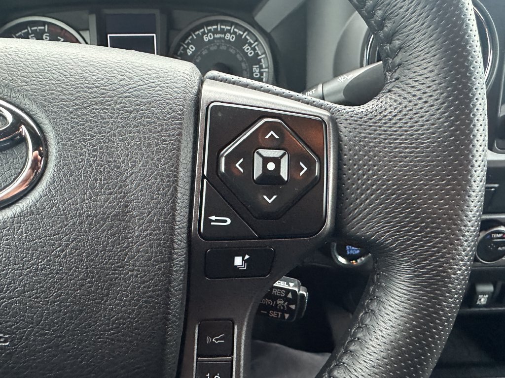 Certified 2023 Toyota Tacoma TRD Off-Road w/ Technology Package AWD/4WD image 22