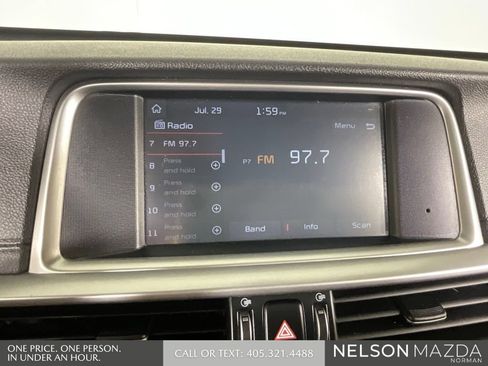 Used 2020 Kia Optima LX FWD image 33