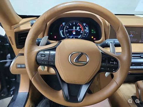 Used 2021 Lexus LC 500 Convertible w/ Touring Package RWD image 11