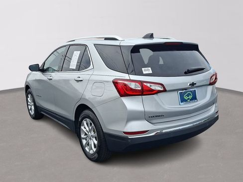 Certified 2019 Chevrolet Equinox LT w/ Sun & Navigation Package FWD image 4