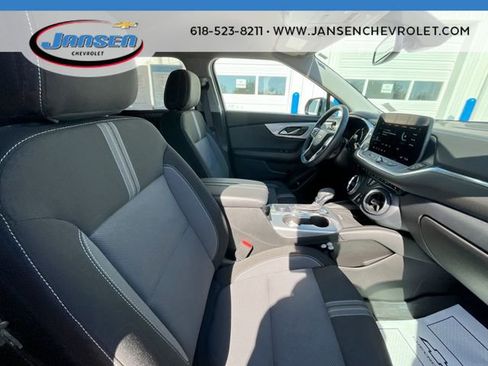 Used 2024 Chevrolet Blazer LT w/ Convenience Package FWD image 27