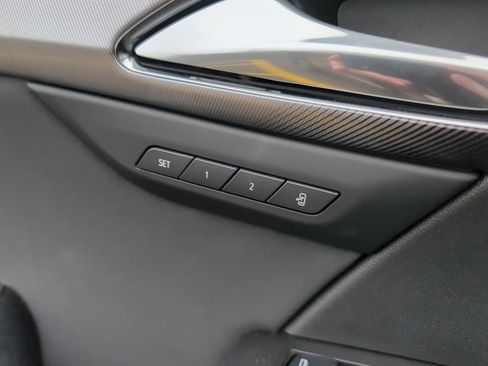 Used 2024 Buick Envision Sport Touring AWD/4WD image 21