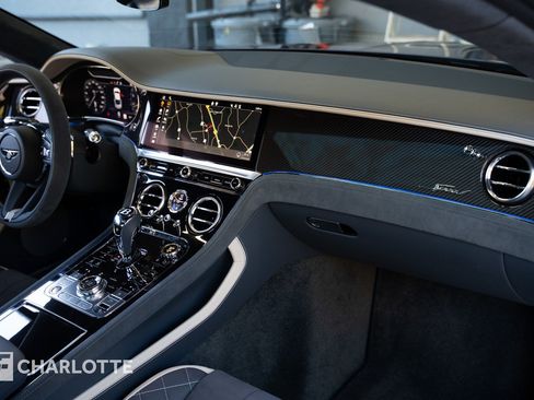 Used 2022 Bentley Continental GT Speed image 32