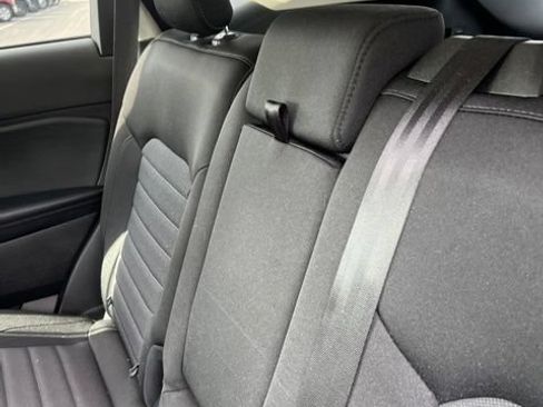 Used 2020 Ford Edge SE AWD/4WD image 12