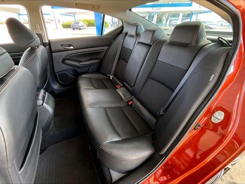 Used 2021 Nissan Altima 2.5 SR w/ SR Premium Package image 21