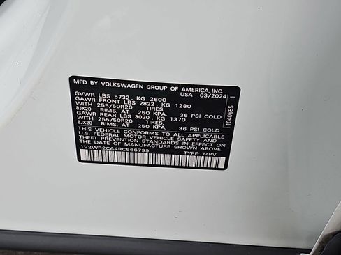 Used 2024 Volkswagen Atlas SE FWD image 37