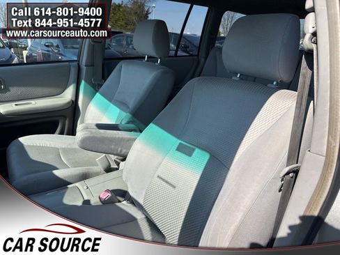 Used 2004 Toyota Highlander 2WD image 12