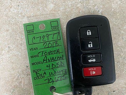 Used 2018 Toyota Avalon XLE Plus image 27