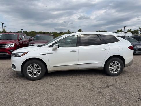 Used 2021 Buick Enclave Essence w/ Trailering Package, 5000 lbs. AWD/4WD image 8