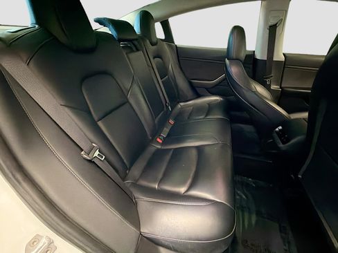 Used 2020 Tesla Model 3 Performance image 14