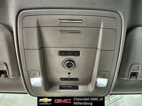 Used 2020 Chevrolet Tahoe LT image 29