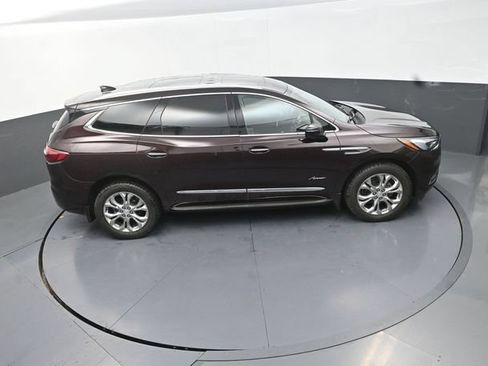 Used 2020 Buick Enclave Avenir w/ Avenir Technology Package AWD/4WD image 30