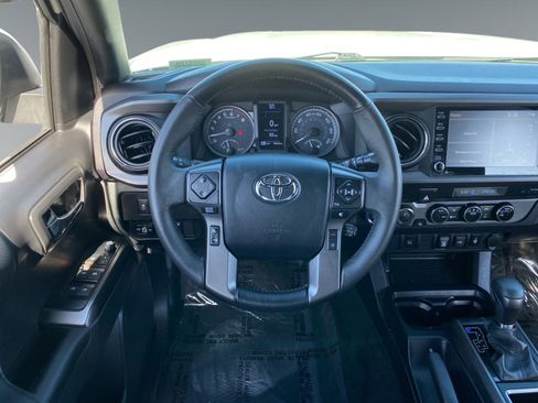Certified 2023 Toyota Tacoma TRD Off-Road w/ Black Out Package (TMS) AWD/4WD image 12
