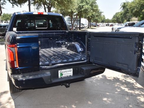 Certified 2025 Ford F150 Platinum w/ Equipment Group 702A High AWD/4WD image 40