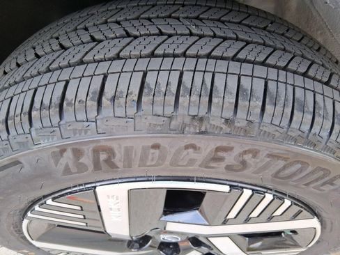 New 2026 Nissan Kicks SV image 27