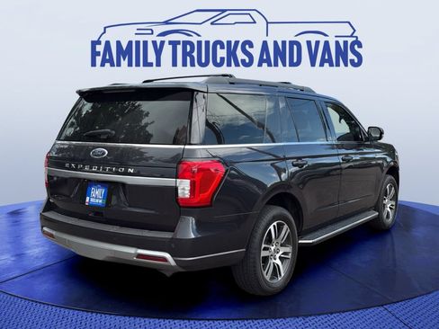 Used 2023 Ford Expedition XLT AWD/4WD image 5