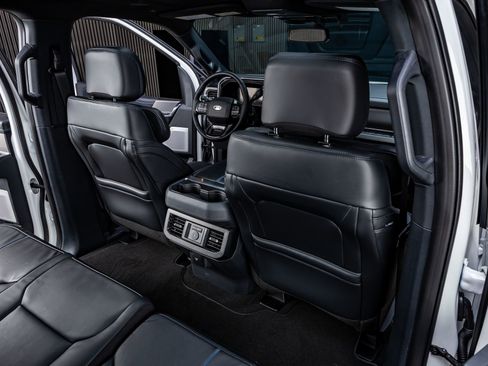 Used 2026 Ford F250 Platinum image 32