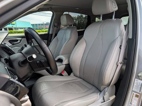 Used 2019 Acura RDX AWD w/ Technology Package image 14