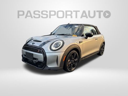 Used 2023 MINI Cooper S image 1