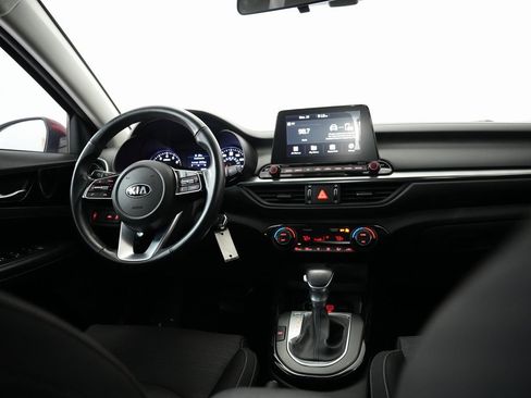 Used 2019 Kia Forte S image 10