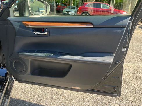 Used 2013 Lexus ES 300h w/ Luxury Pkg FWD image 31