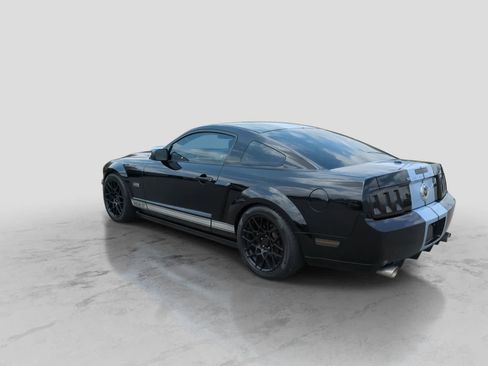 Used 2007 Ford Mustang GT RWD image 6