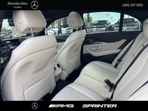Used 2020 Mercedes-Benz E 350 Sedan image 18
