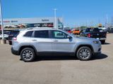 Certified 2021 Jeep Cherokee Latitude Lux w/ Sun & Sound Group image 4