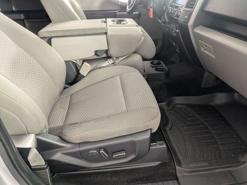 Used 2018 Ford F150 XLT w/ Equipment Group 302A Luxury AWD/4WD image 30