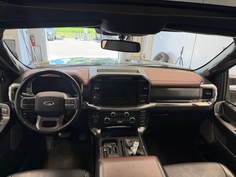 Used 2021 Ford F150 Lariat w/ Equipment Group 502A High AWD/4WD image 22