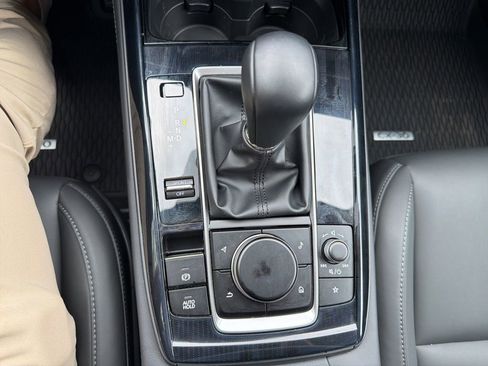 Used 2025 MAZDA CX-30 AWD 2.5 S w/ Select Sport Pkg image 17