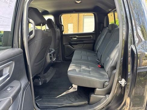 Used 2019 RAM 1500 Big Horn AWD/4WD image 16